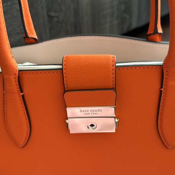 Kate Spade NWOT Voyage Small Grain Textured Leather Satchel with extra Strap. - Picture 2 of 15